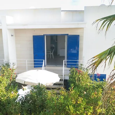 Alessia - Tutta Per Voi Con Giardino E Bbq Vila Marina Di Pescoluse